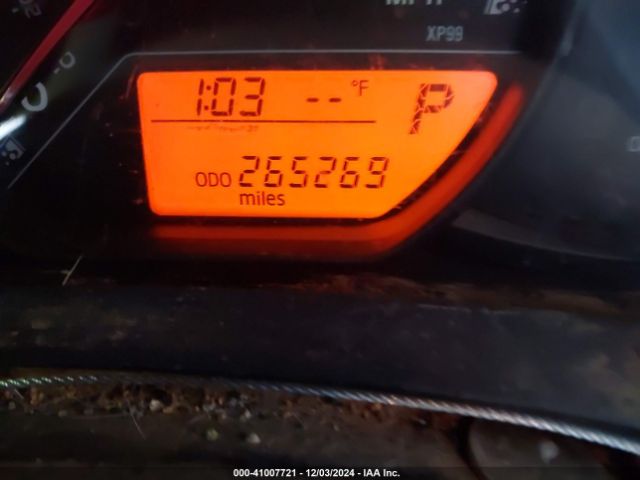 VNKKTUD39FA046643 Toyota YARIS L