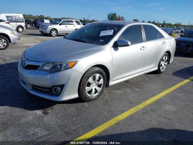 Toyota CAMRY SE 2014 4T1BF1FK6EU360701 Image 2