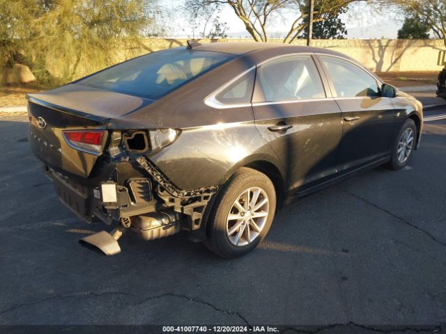 5NPE24AF4KH737587 Hyundai SONATA SE