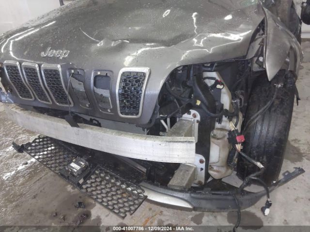 1C4PJMDX9KD102743 Jeep Cherokee Limited 4x4