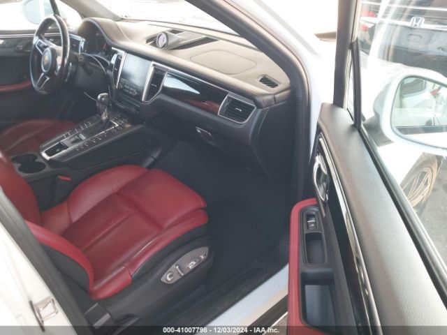 WP1AA2A51JLB07614 Porsche Macan