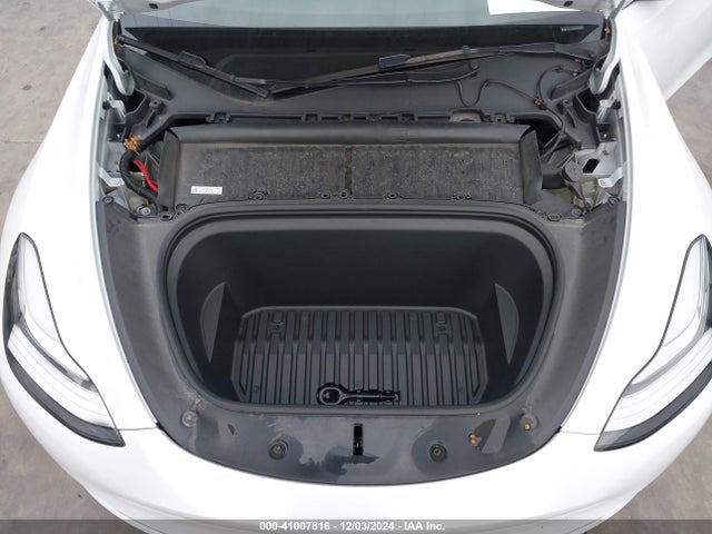 2023 TESLA MODEL Y 7SAYGDEE2PA101238 Photo 9