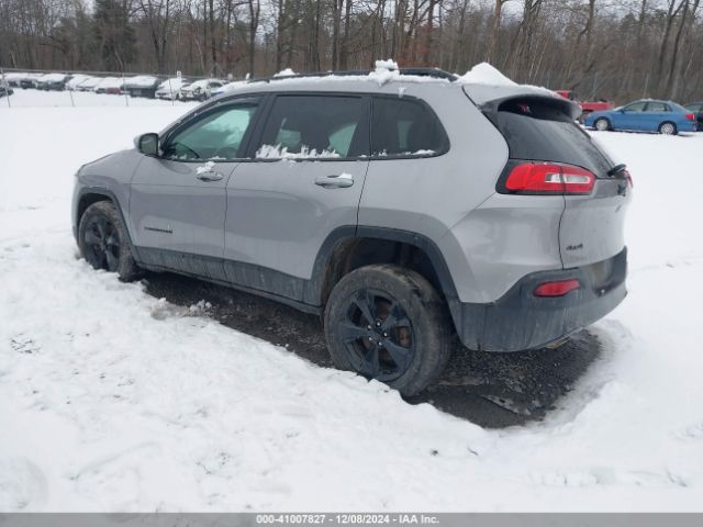 1C4PJMCB3JD529713 Jeep Cherokee Latitude 4x4