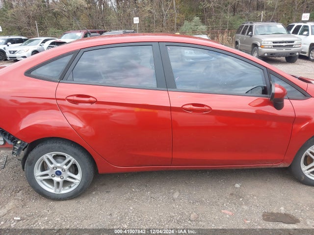 Ford FIESTA SE 2018 3FADP4BJ4JM103419 Image 14