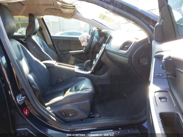 YV140MEM3G1305186 Volvo V60 T5 Drive-e Platinum