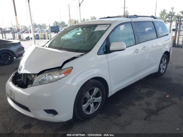 5TDKK3DC7ES501948 Toyota Sienna Le V6 8 Passenger