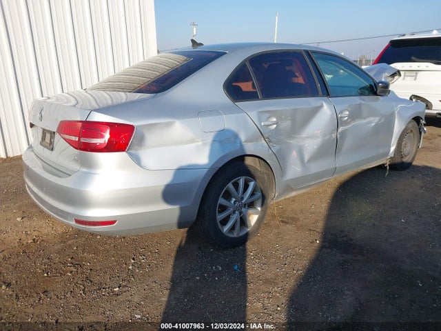 3VWD17AJ6FM257858 Volkswagen Jetta 1.8t Se
