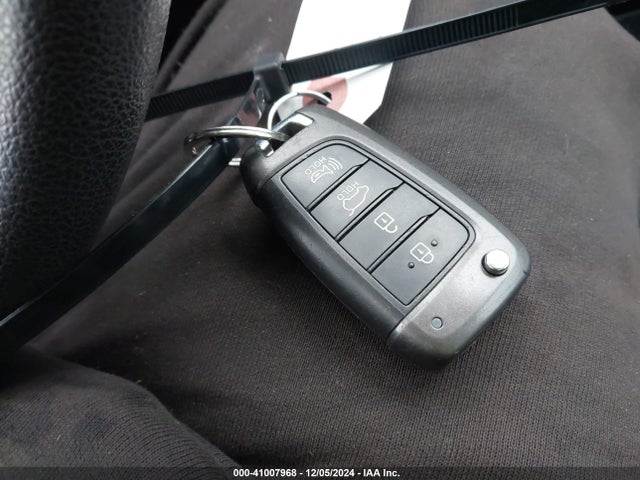 Hyundai Santa Fe Se 2019 5NMS2CAD1KH037244 Image 11