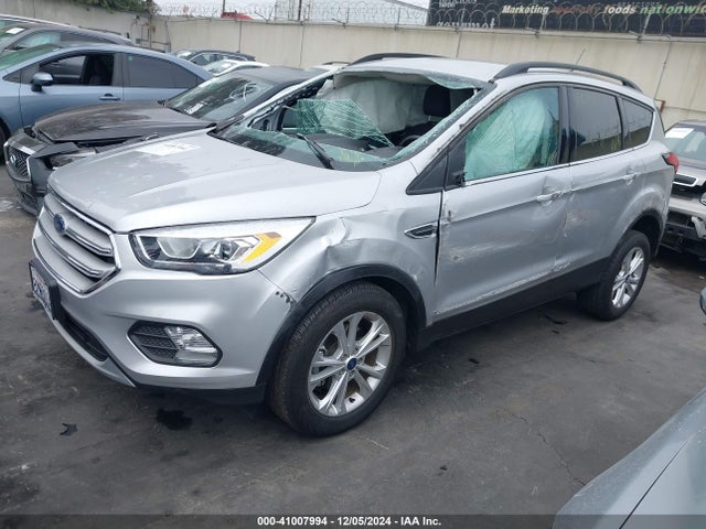 Ford ESCAPE SEL 2019 1FMCU0HD0KUB62145 Image 2