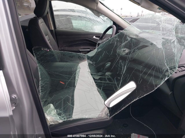 Ford ESCAPE SEL 2019 1FMCU0HD0KUB62145 Image 5