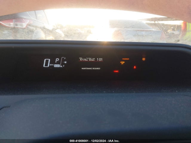 JTDKDTB30F1091649 Toyota Prius C Two