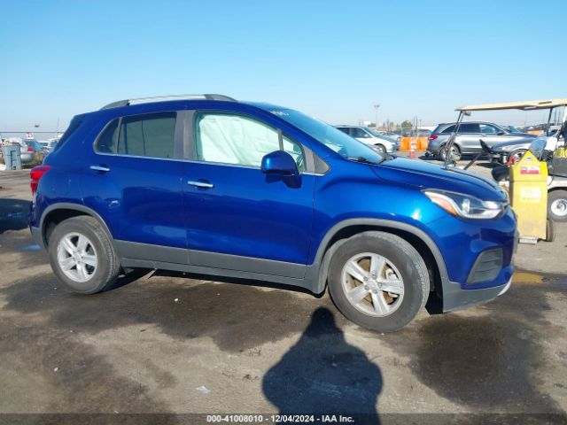 3GNCJLSB8HL193787 Chevrolet Trax Lt