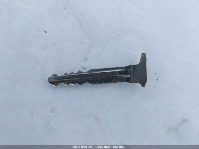 JTDKDTB34F1583150 Toyota Prius C Two