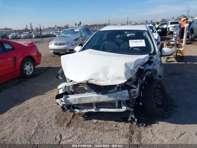 JTDKDTB34F1583150 Toyota Prius C Two