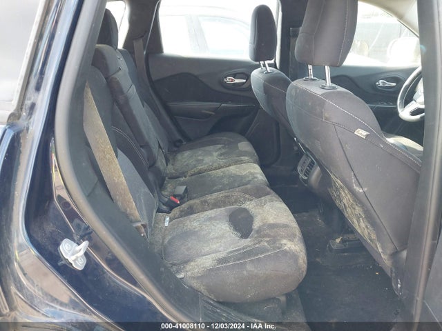 1C4PJLAB4FW505915 Jeep Cherokee Sport