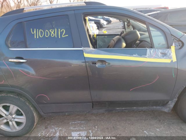 3GNCJLSB1KL396656 Chevrolet Trax Lt