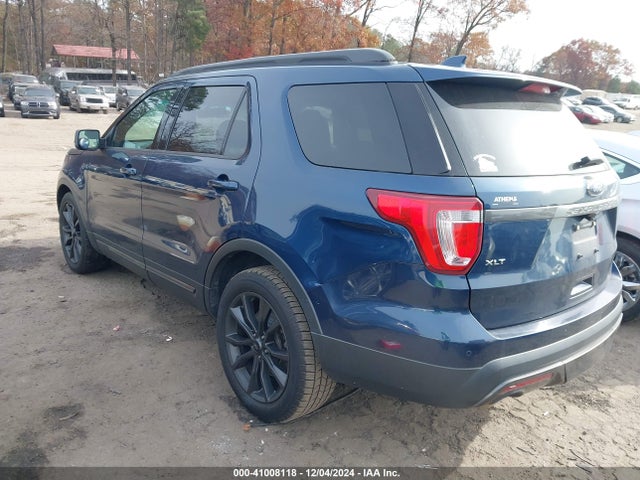 Ford EXPLORER XLT 2017 1FM5K7D83HGA84189 Image 3