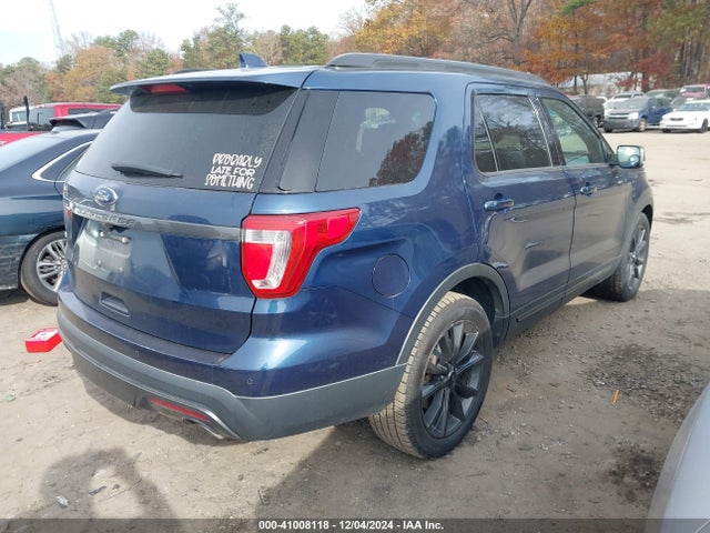 Ford EXPLORER XLT 2017 1FM5K7D83HGA84189 Image 4