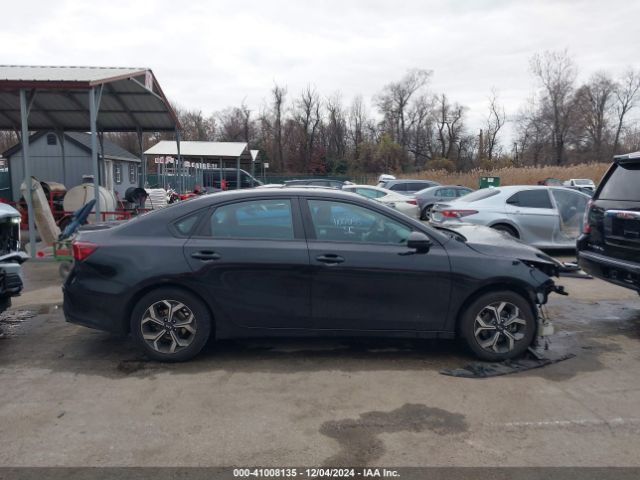3KPF24AD8ME267333 KIA Forte Lxs