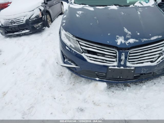 5LMCJ1D97HUL71369 Lincoln Mkc Premiere