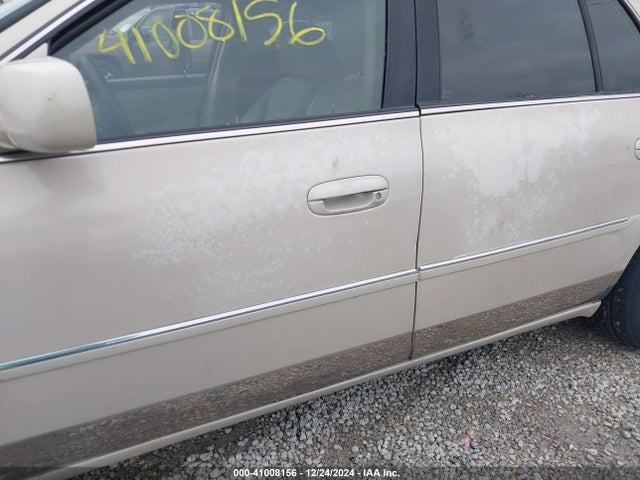 2011 CADILLAC DTS 1G6KD5E61BU143884 Photo 5