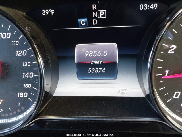 WDDZF4KB8JA327906 Mercedes-Benz E 300 4matic