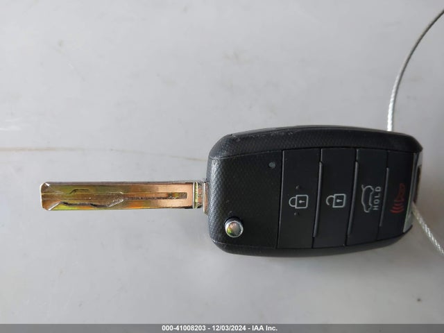 KIA SOUL + 2018 KNDJP3A57J7563468 Image 11