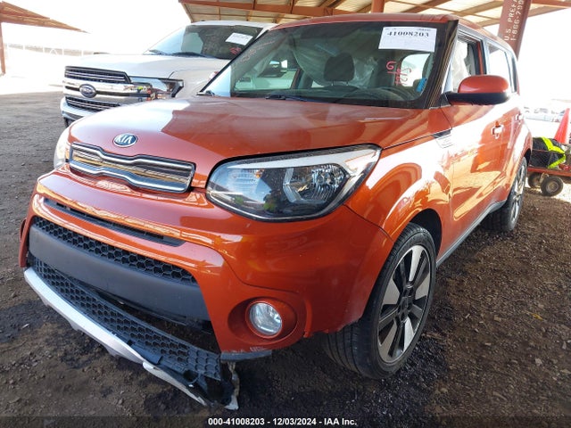 KIA SOUL + 2018 KNDJP3A57J7563468 Image 2