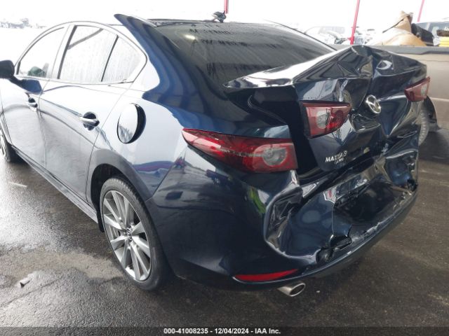 JM1BPBDM1K1116365 Mazda Mazda3 Preferred Package