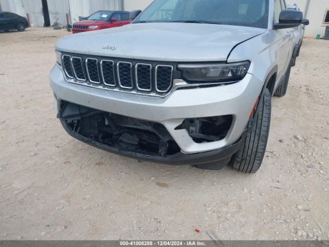 1C4RJHAG5PC578697 Jeep Grand Cherokee Laredo 4x4