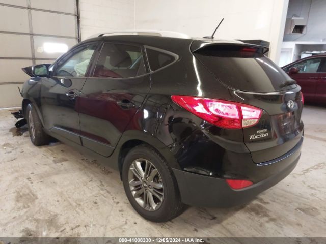 KM8JU3AG2FU978681 Hyundai TUCSON SE