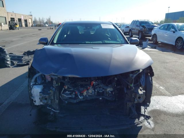 4T1C31AKXNU577009 Toyota Camry Le Hybrid