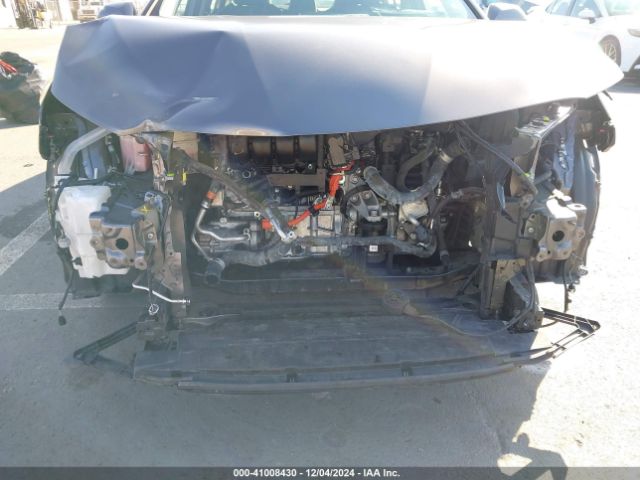 4T1C31AKXNU577009 Toyota Camry Le Hybrid