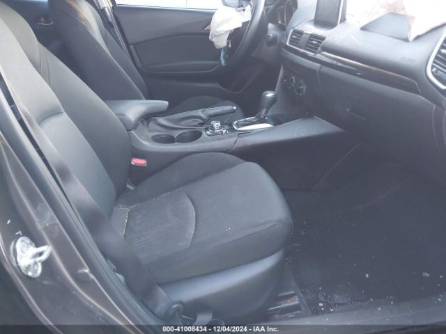 3MZBM1T72GM319027 Mazda Mazda3 I Sport