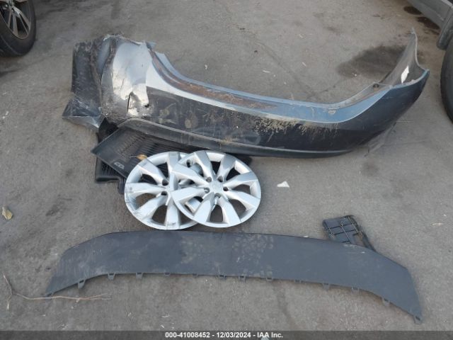 2T1BURHE1GC601029 Toyota COROLLA LE