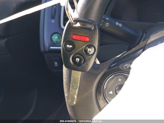 41008476 :رقم المزاد ، 2HGFB2F56DH593367 vin ، 2013 Honda Civic Lx مزاد بيع