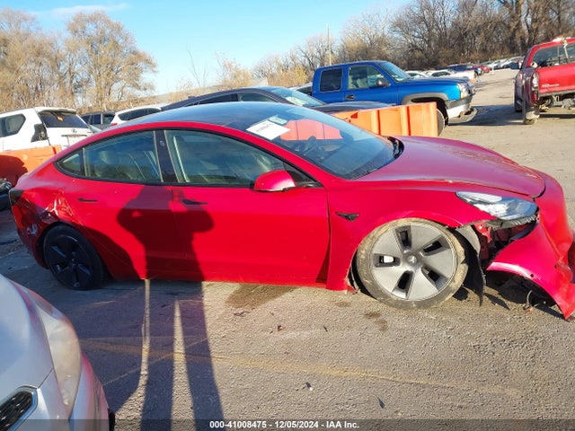 Tesla Model 3 Long Range Dual Motor All-wheel Drive 2022 5YJ3E1EBXNF261272 Image 12