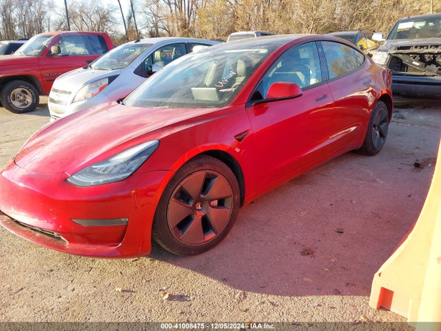 Tesla Model 3 Long Range Dual Motor All-wheel Drive 2022 5YJ3E1EBXNF261272 Image 2