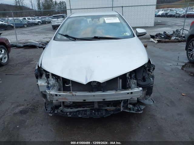 Toyota COROLLA IM 2018 JTNKARJE3JJ569503 Image 13