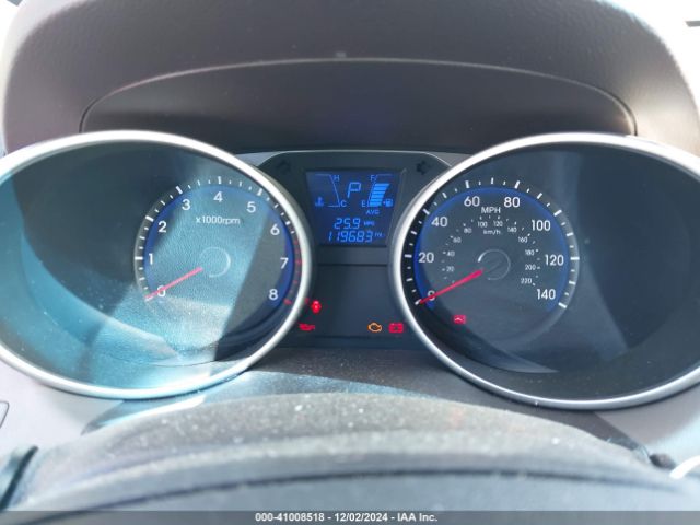 KM8JT3AF0FU105893 Hyundai TUCSON GLS