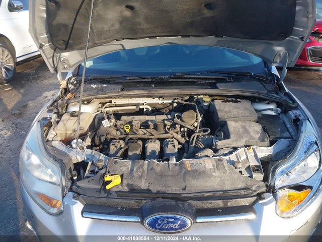 Ford FOCUS SE 2014 1FADP3K22EL440682 Image 10