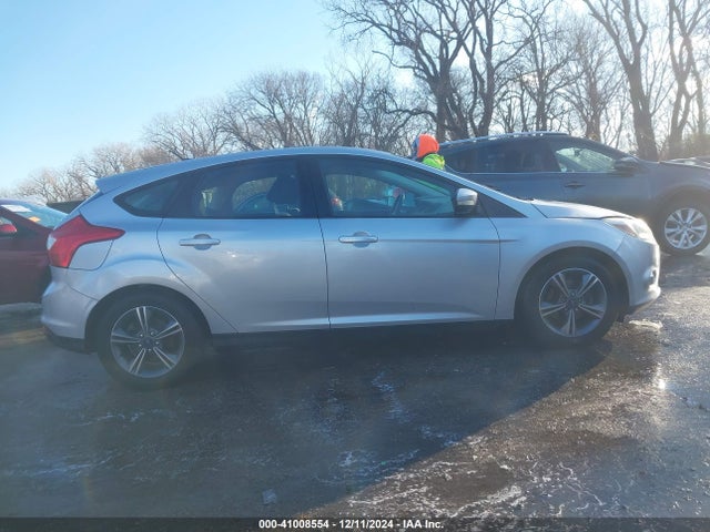 Ford FOCUS SE 2014 1FADP3K22EL440682 Image 13