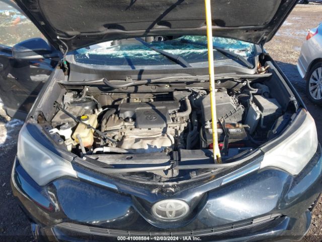 2T3BFREVXHW606932 Toyota RAV4 LE