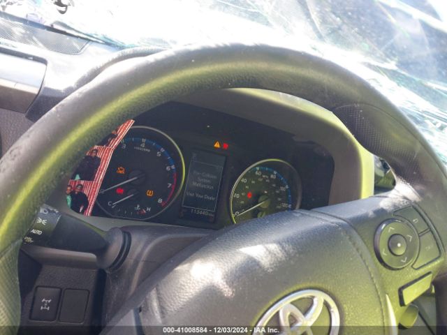 2T3BFREVXHW606932 Toyota RAV4 LE