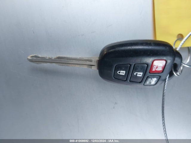 Toyota COROLLA LE 2017 5YFBURHE2HP634798 Image 11
