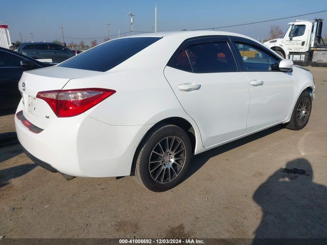 Toyota COROLLA LE 2017 5YFBURHE2HP634798 Image 4