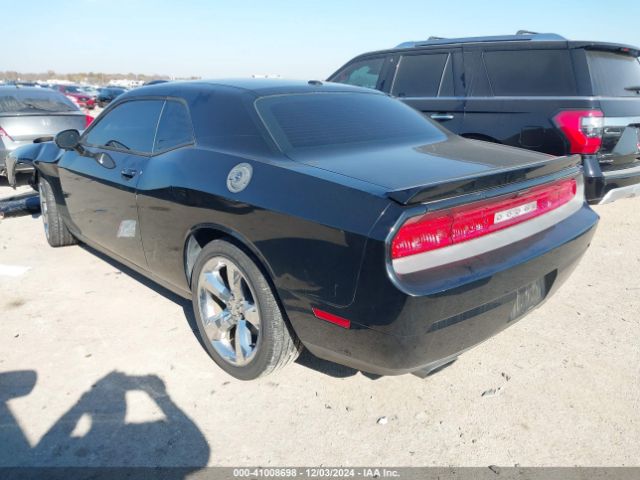 2C3CDYBT7EH217074 Dodge Challenger R/t