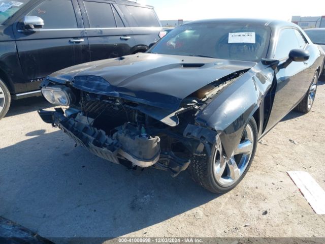 2C3CDYBT7EH217074 Dodge Challenger R/t