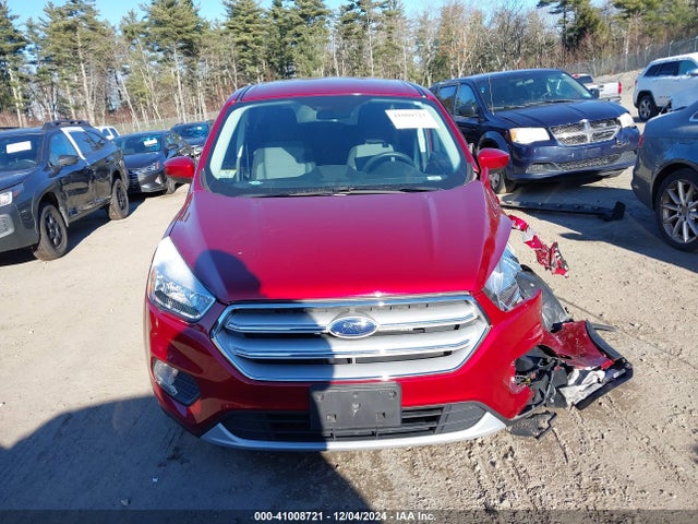 1FMCU0GD0KUA49748 Ford ESCAPE SE