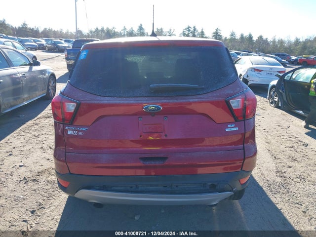 1FMCU0GD0KUA49748 Ford ESCAPE SE